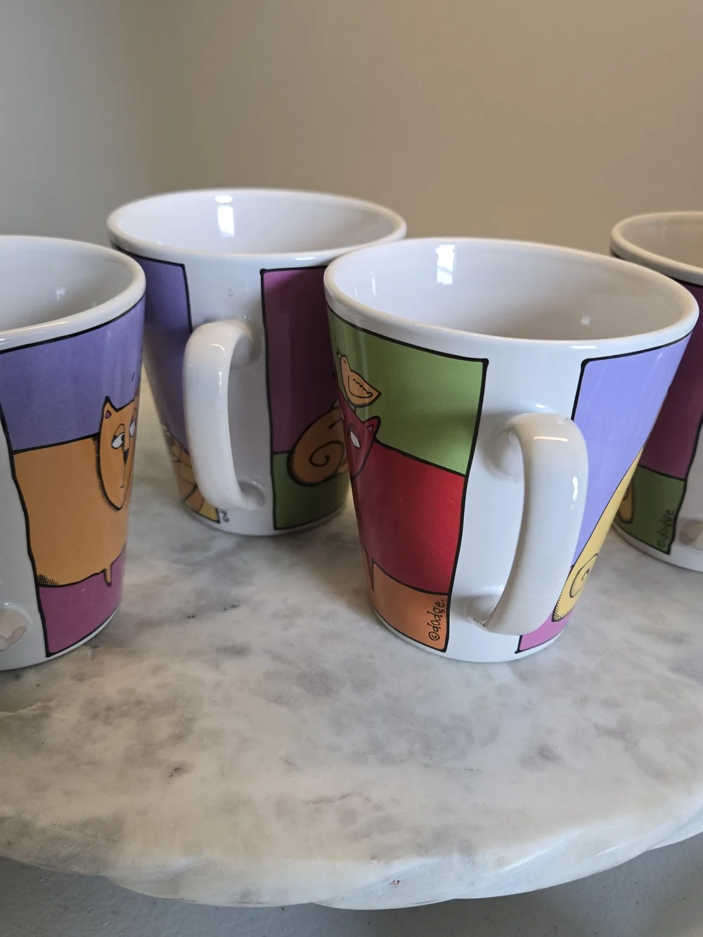 4 COLORFUL FUN CAT MUGS - Picture 10 of 14
